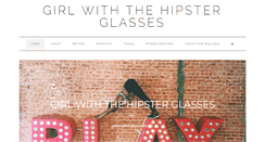 Desktop Screenshot of girlwiththehipsterglasses.com